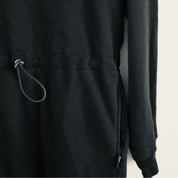 Designer Diana Vapsve Casual Knit Dress - Picture 5 of 10